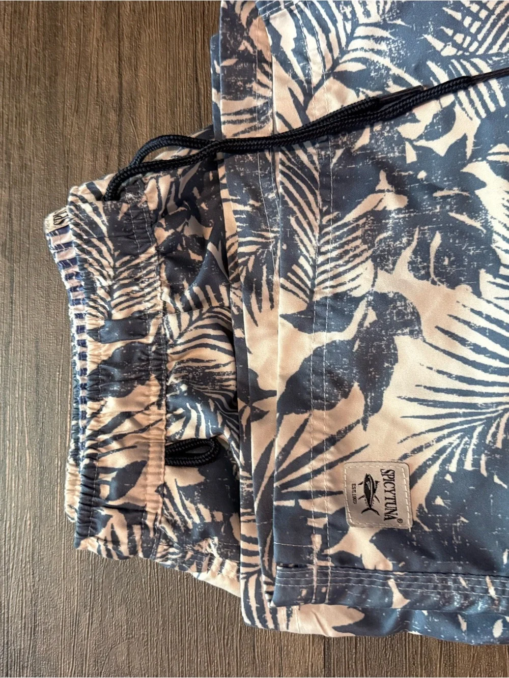 Men's Tropical Leaf Swim Trunks in Navy and White -Spicy Tuna